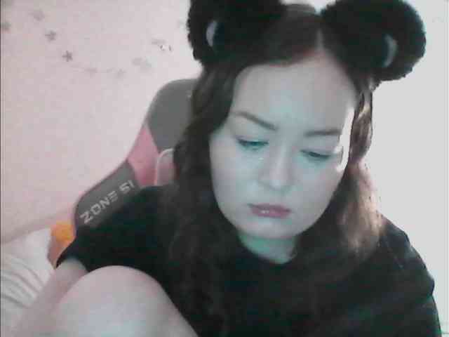 -tiny-nika- -tiny-nika-