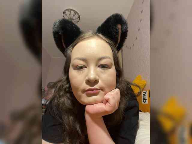 -tiny-nika- -tiny-nika-