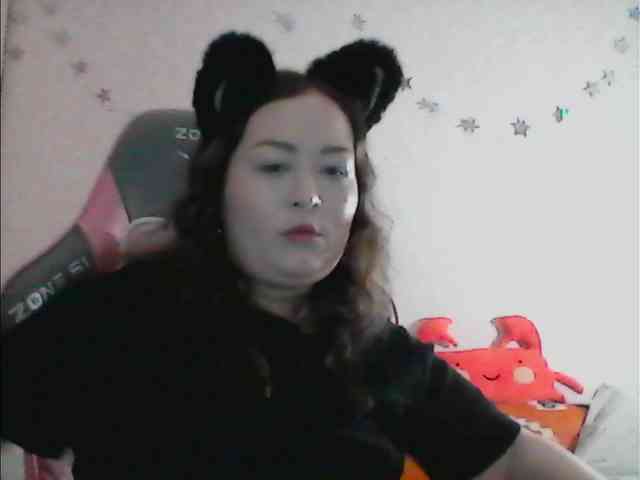 -tiny-nika- -tiny-nika-