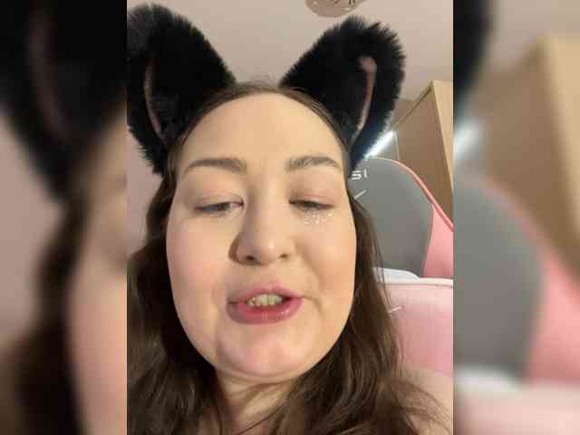 -tiny-nika- -tiny-nika-