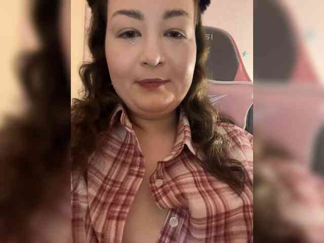 -tiny-nika- -tiny-nika-