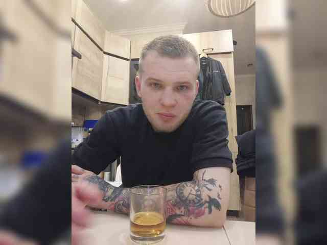TomVel Live Webcam on BongaCams