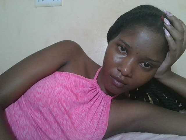 Hornyqueen4's BongaCams show and profile