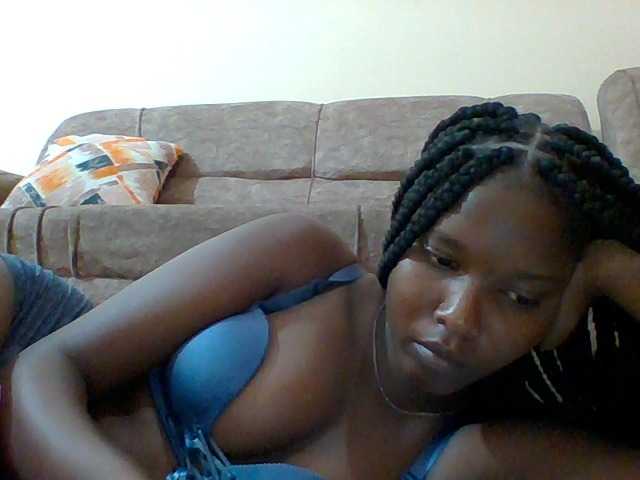  Hornyqueen4 chat room