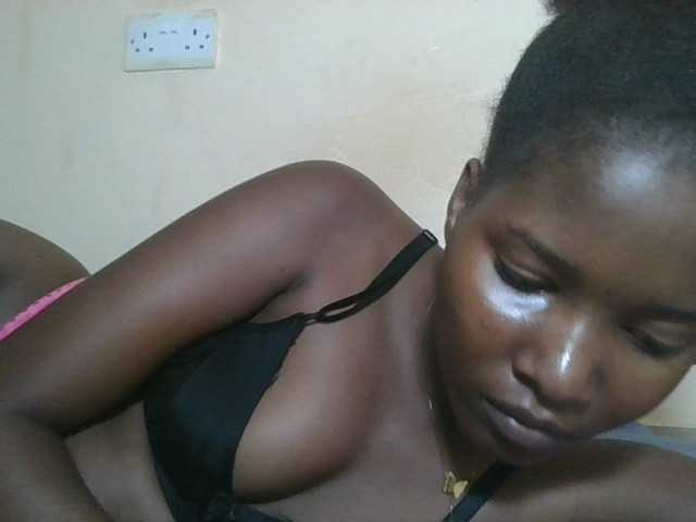  Hornyqueen4 chat room