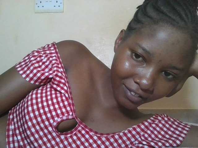 Hornyqueen4 Live Cam on BongaCams