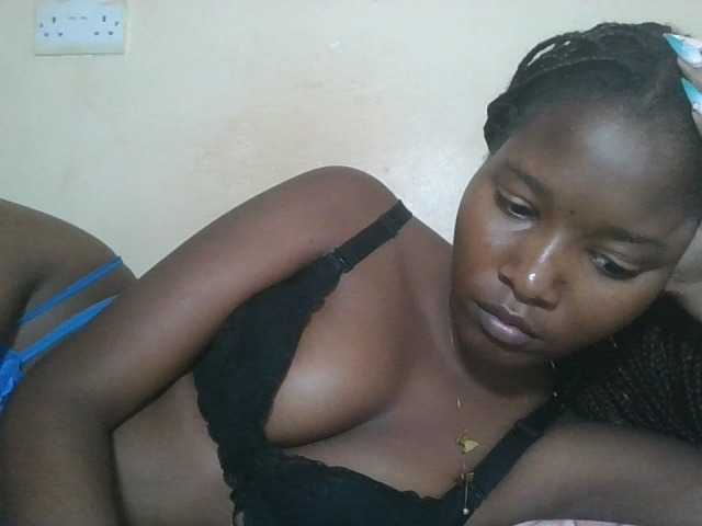  Hornyqueen4 chat room