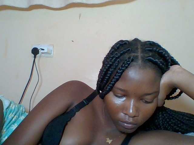  Hornyqueen4 chat room