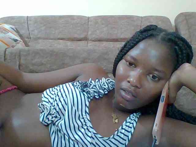 Hornyqueen4 webcam