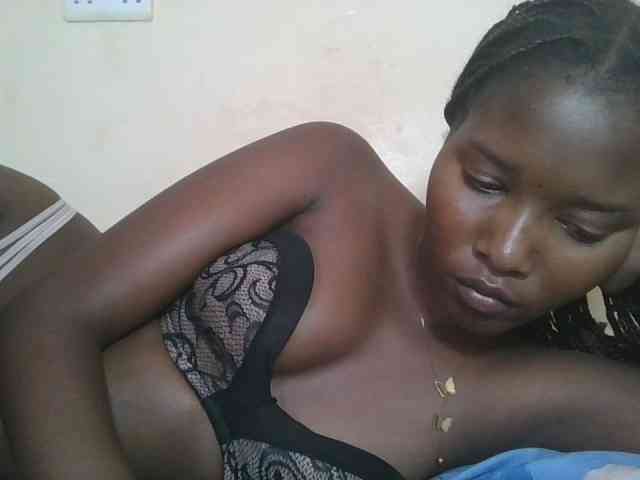 Hornyqueen4 webcam