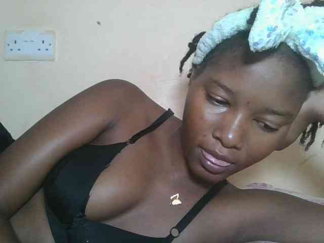 Hornyqueen4 Hornyqueen4