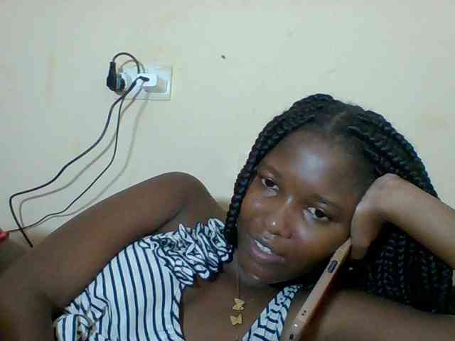 Hornyqueen4 webcam