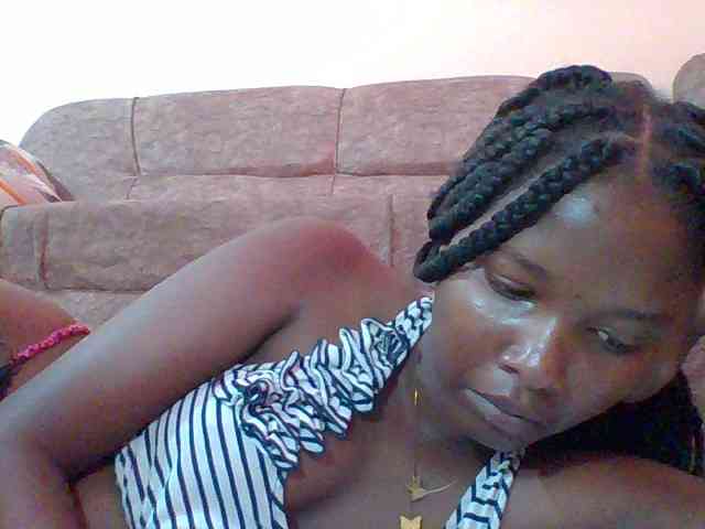 Hornyqueen4 webcam