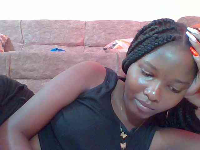 Hornyqueen4 webcam