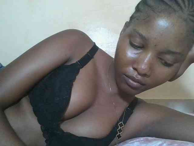 Hornyqueen4 Hornyqueen4