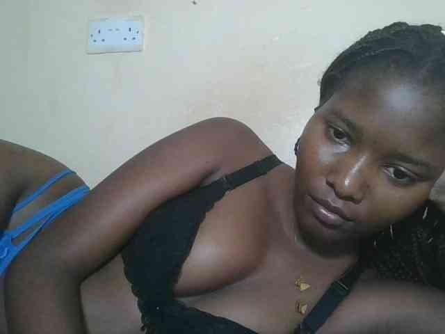Hornyqueen4 webcam