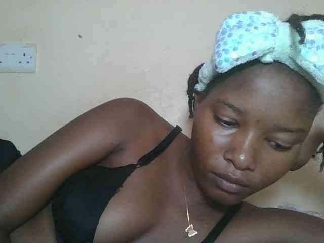 Hornyqueen4 Hornyqueen4