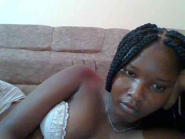 Hornyqueen4 webcam