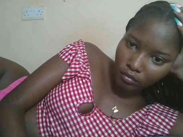 Hornyqueen4 webcam
