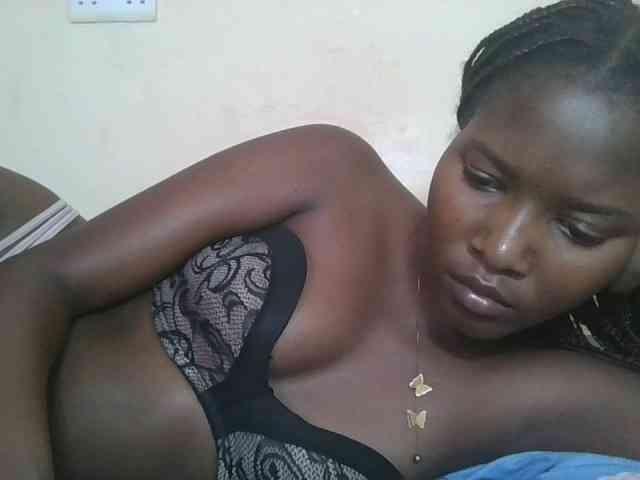 Hornyqueen4 webcam