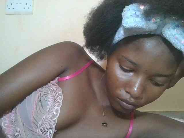 Hornyqueen4 Hornyqueen4