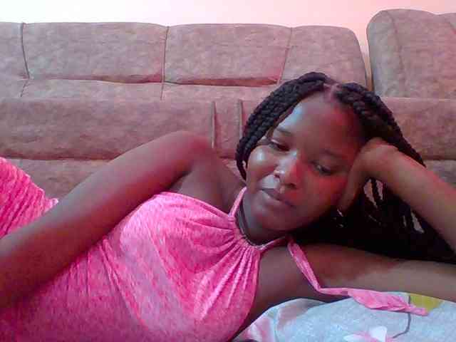 Hornyqueen4 webcam