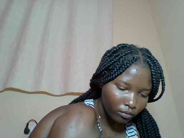 Hornyqueen4 webcam