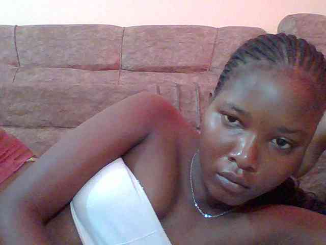 Hornyqueen4