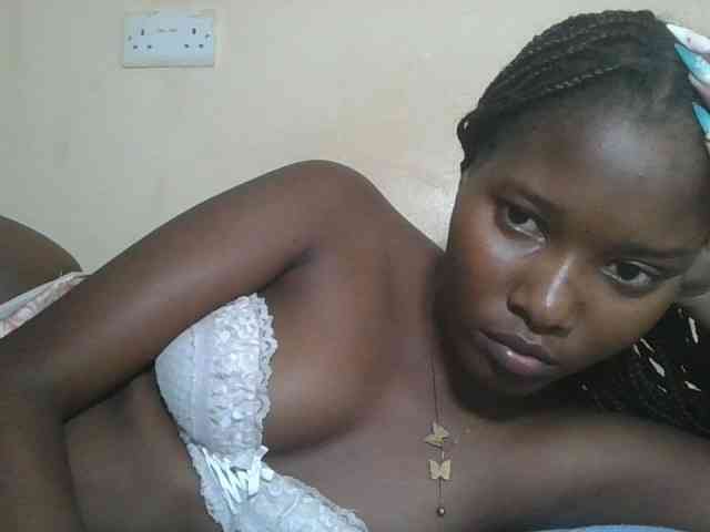 Hornyqueen4 webcam