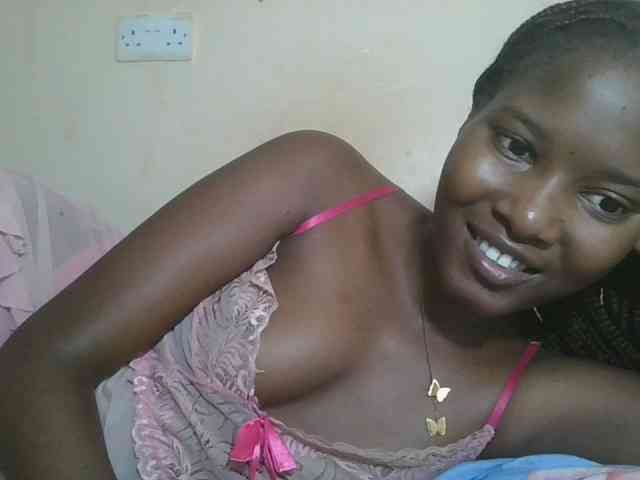 Hornyqueen4 webcam