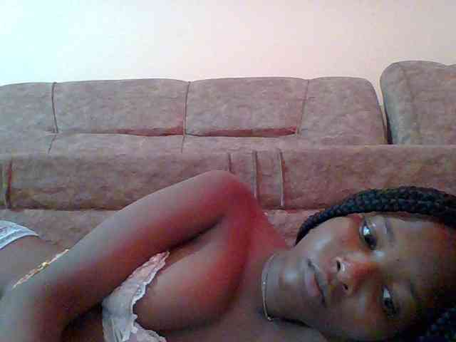 Hornyqueen4 webcam