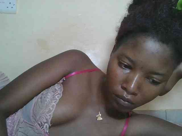 Hornyqueen4 Hornyqueen4