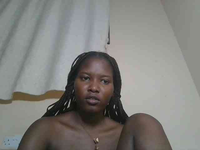 Hornyqueen4 webcam