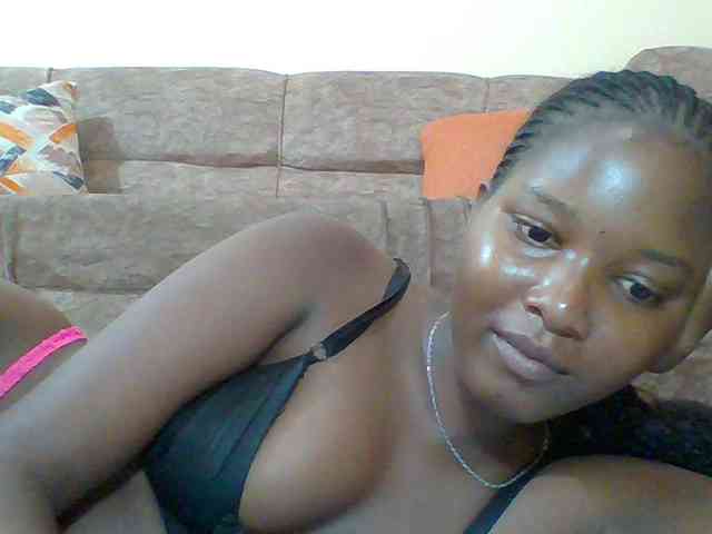 Hornyqueen4 webcam