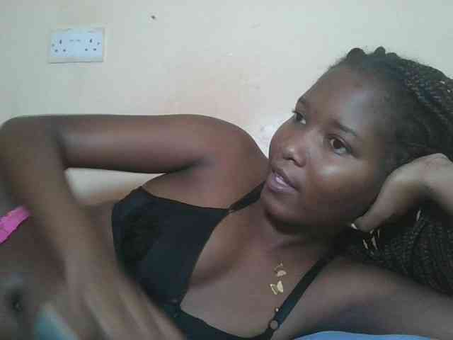 Hornyqueen4 webcam