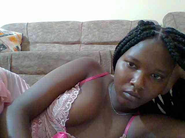 Hornyqueen4 webcam