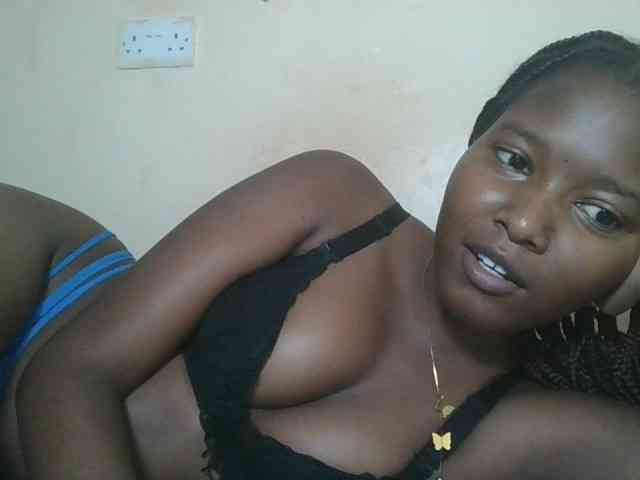 Hornyqueen4 webcam