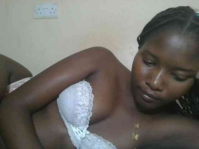 Hornyqueen4 webcam