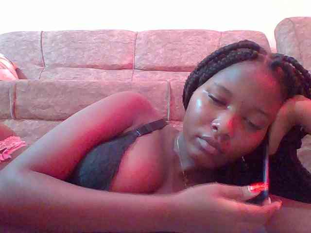Hornyqueen4 webcam