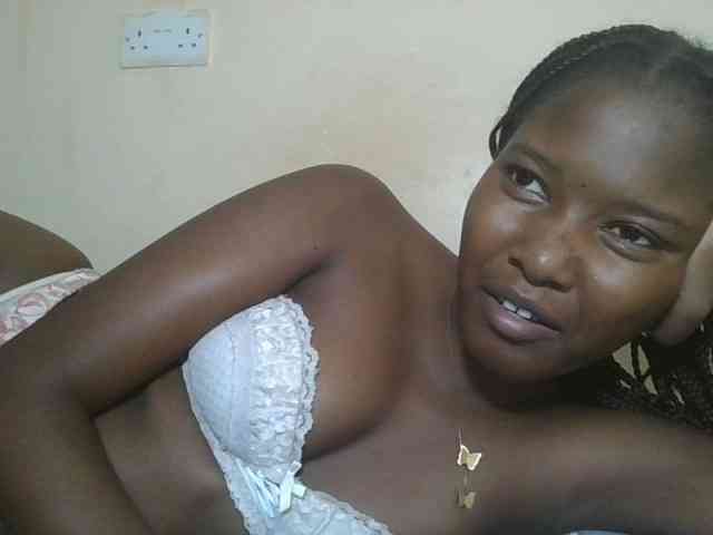 Hornyqueen4 webcam