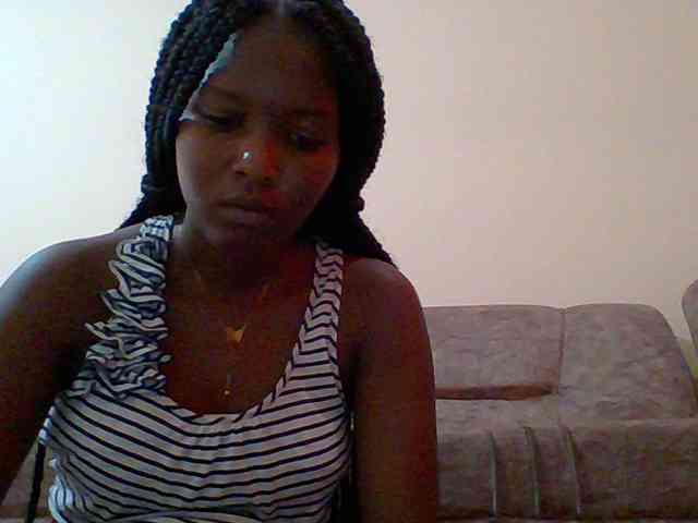 Hornyqueen4 webcam