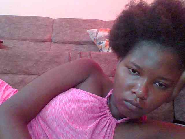 Hornyqueen4 webcam
