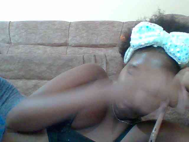 Hornyqueen4 webcam