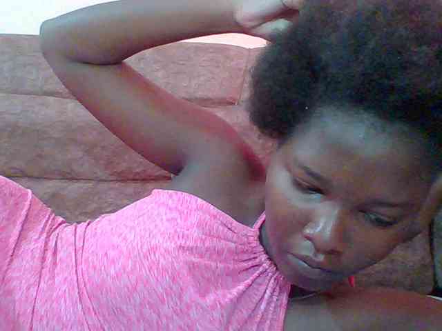 Hornyqueen4 webcam