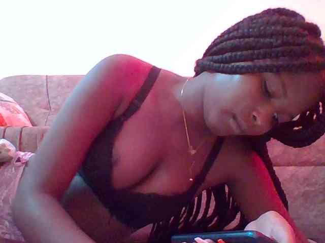 nude live Hornyqueen4
