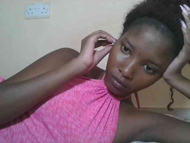 Hornyqueen4 Live Webcam on BongaCams