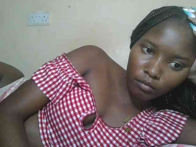 Hornyqueen4 webcam