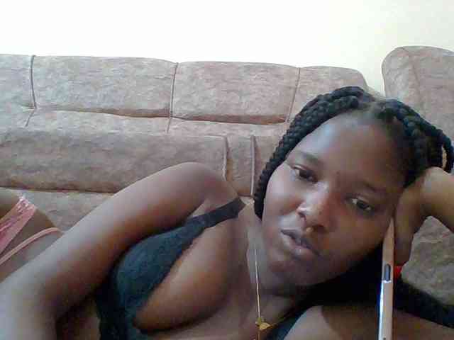 Hornyqueen4 webcam