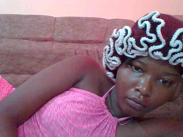 Hornyqueen4 webcam