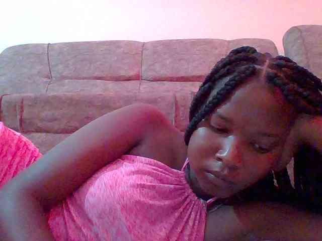 Hornyqueen4 webcam